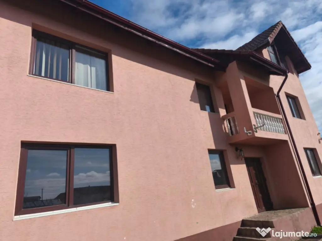 Casa individuala, 200mp utili, 1600mp teren, Radauti