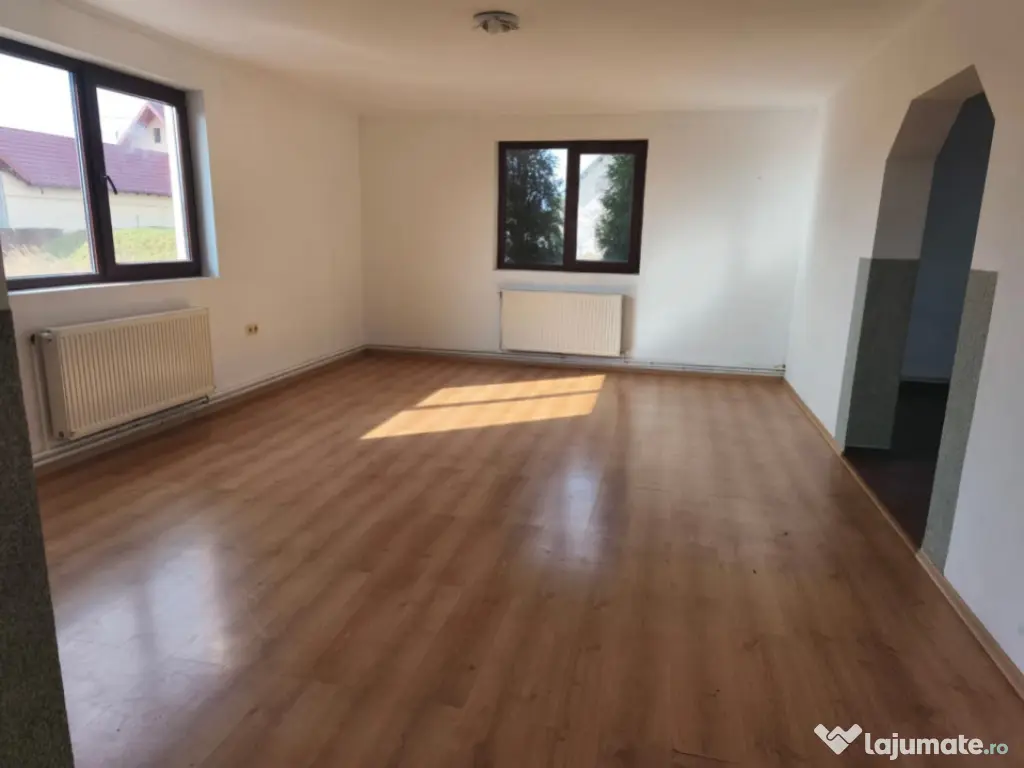 Casa individuala, 200mp utili, 1600mp teren, Radauti