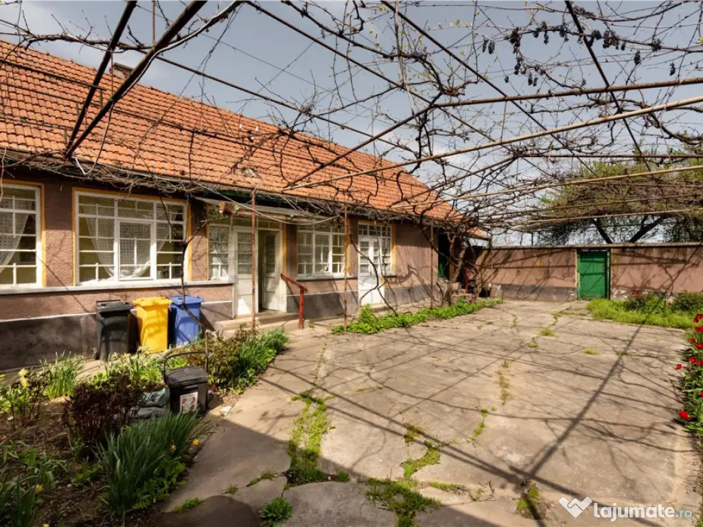 RECO casa cu teren generos in Santion 