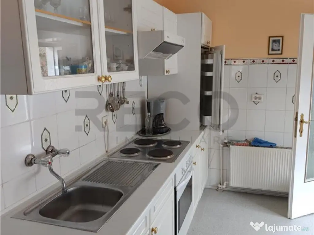 RECO CASA CU MANSARDA IN MARGHITA 