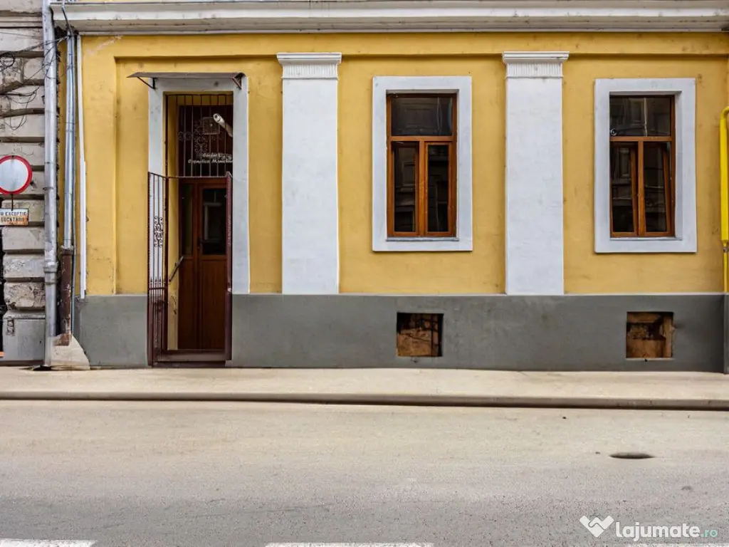 Spațiu comercial strada Episcopiei nr 1, Pregătit pt af... 