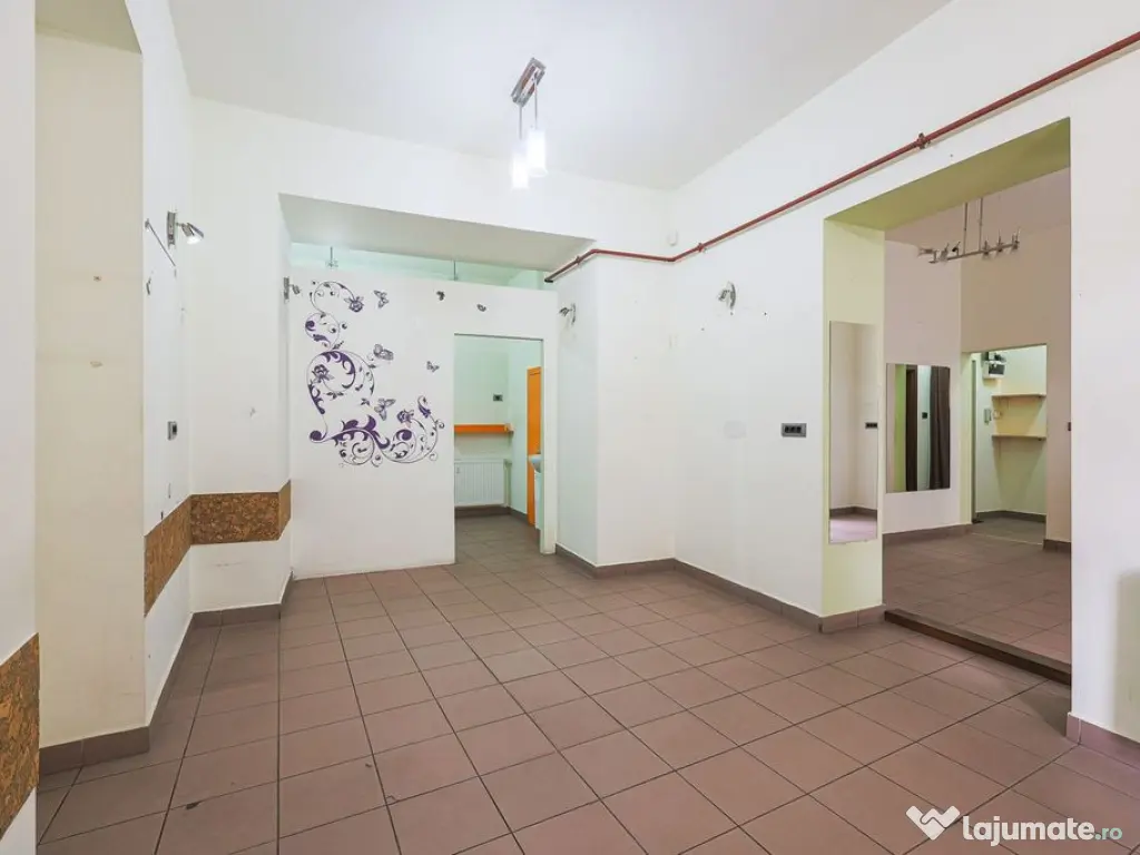 Spațiu comercial strada Episcopiei nr 1, Pregătit pt af... 