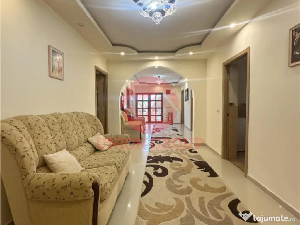 Pensiune cu 15 camere in Mamaia Nord - Business la Cheie 