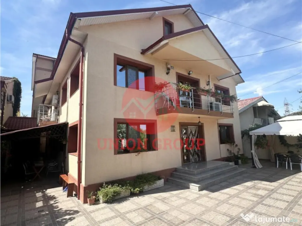 Pensiune cu 15 camere in Mamaia Nord - Business la Cheie 