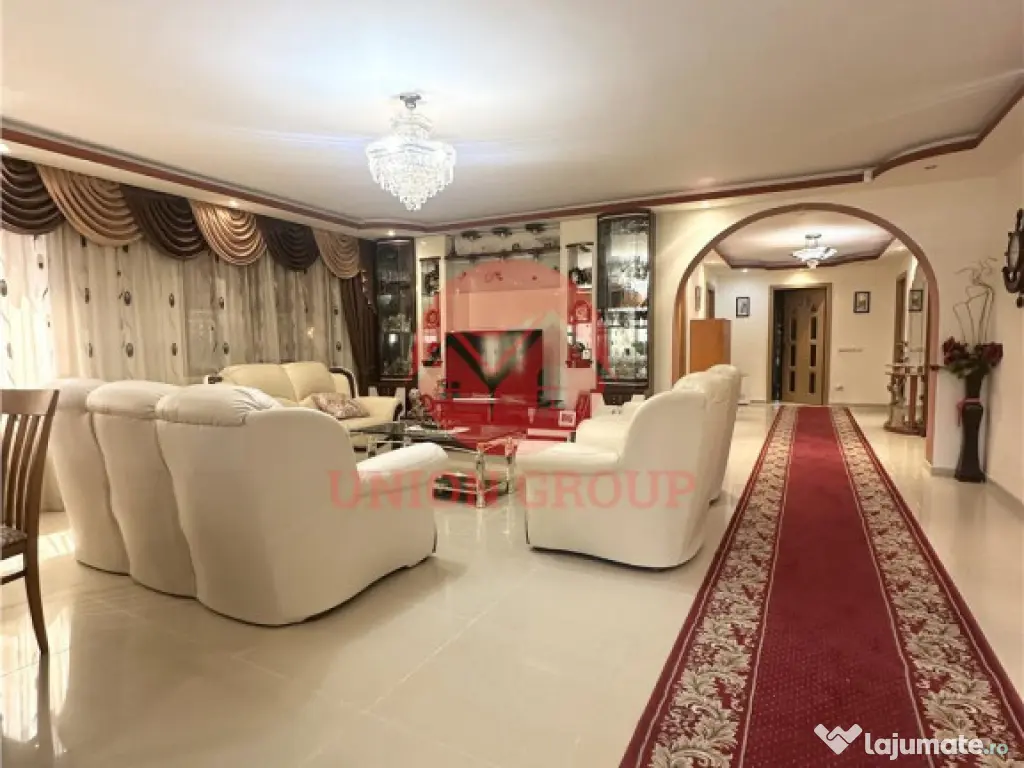 Pensiune cu 15 camere in Mamaia Nord - Business la Cheie 