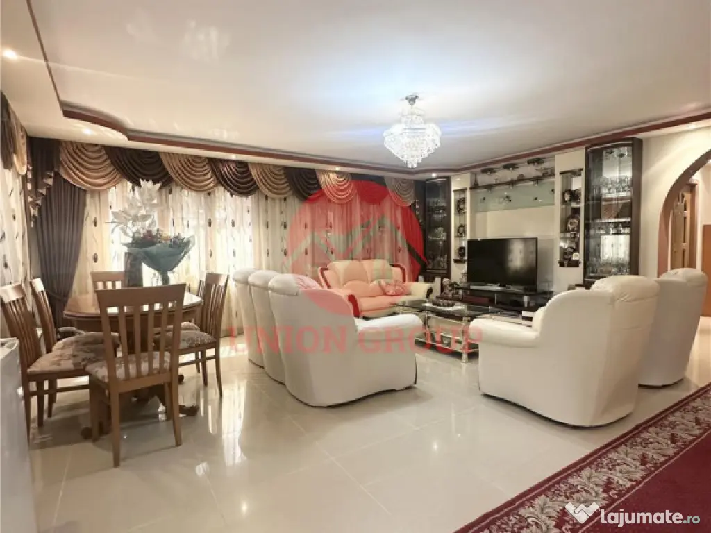 Pensiune cu 15 camere in Mamaia Nord - Business la Cheie 