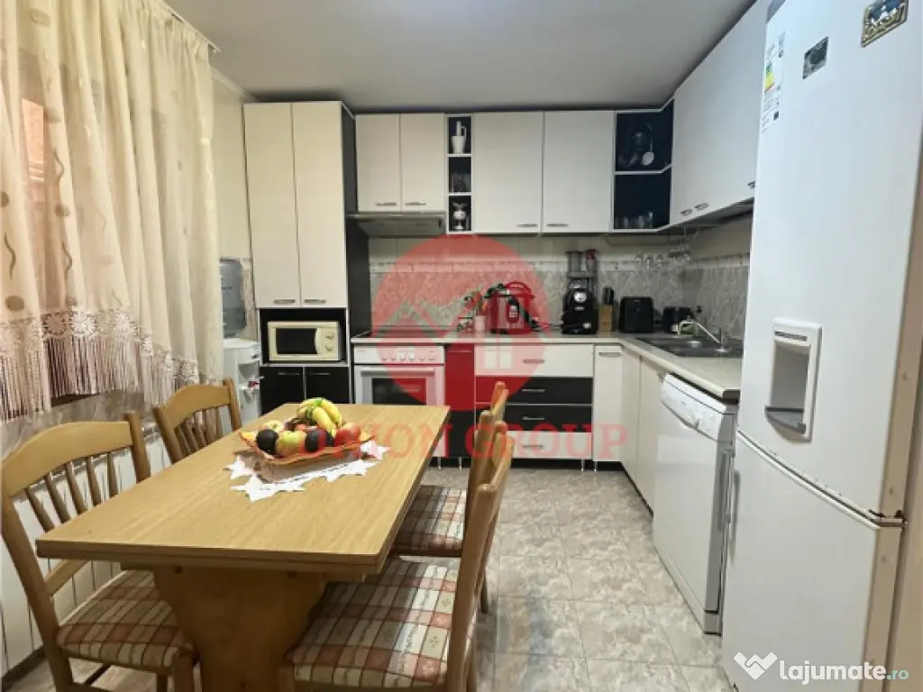 Pensiune cu 15 camere in Mamaia Nord - Business la Cheie 