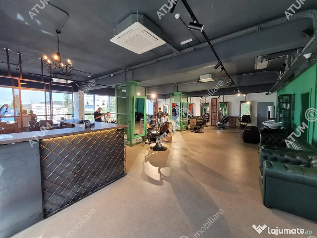 Spatiu comercial 225 mp 3 locuri de parcare Zona Industriala 