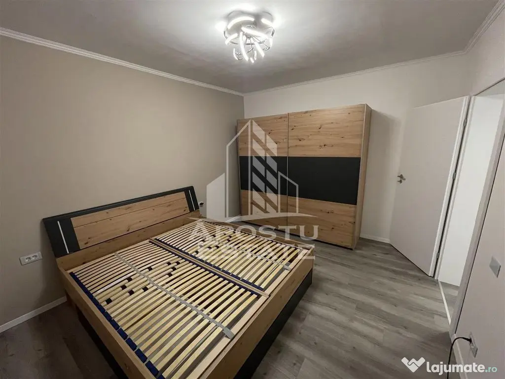 Casa cu 3 dormitoare, locuri de parcare, in Dumbravita 