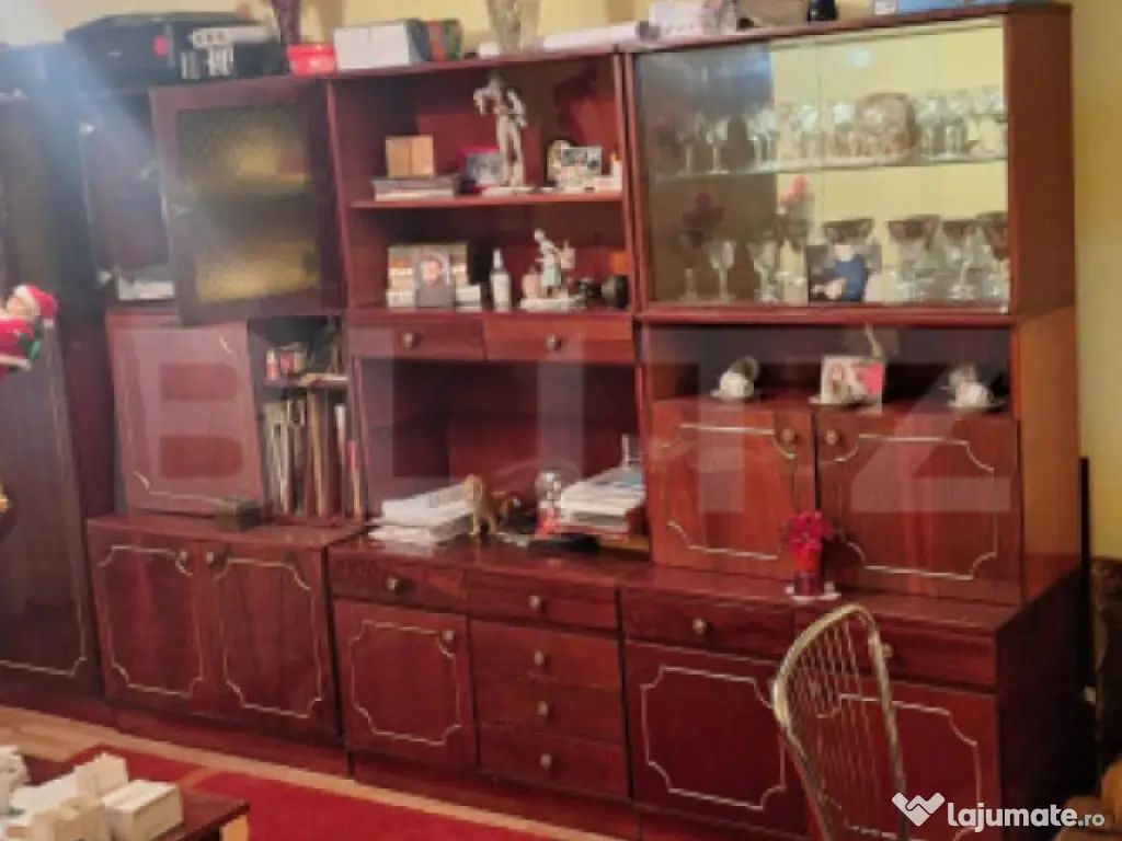 Apartament cu 2 camere, etaj intermediar, Obcini