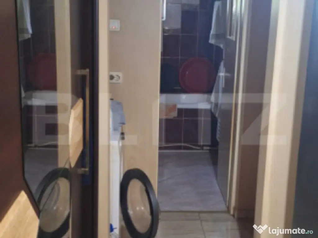 Apartament cu 2 camere, etaj intermediar, Obcini