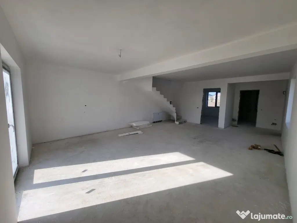 Casa Singilara | 4 Camere | Zona excelenta 