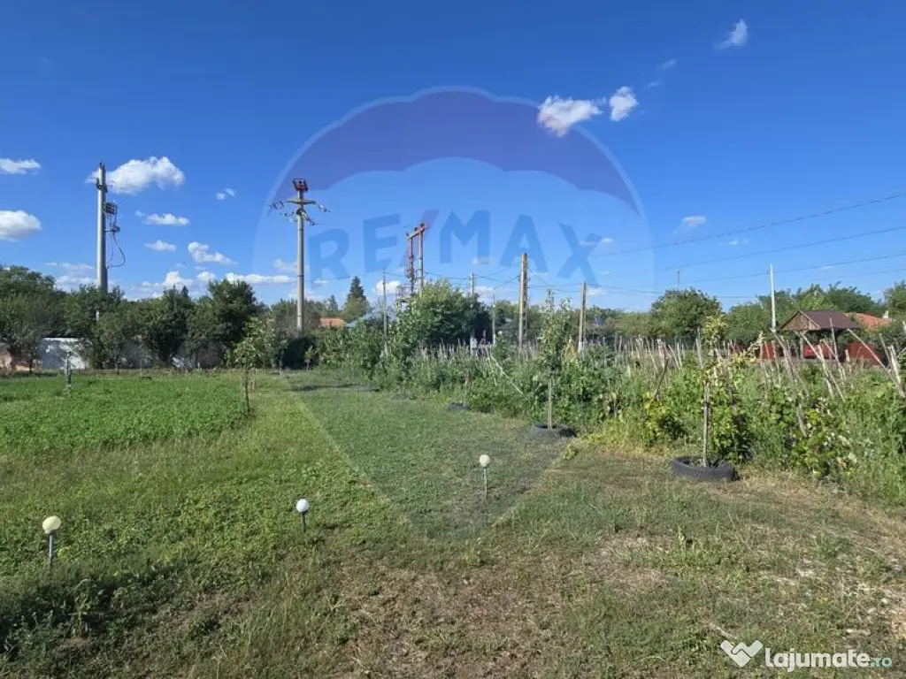 Casă / Vilă cu 6 camere de vânzare 