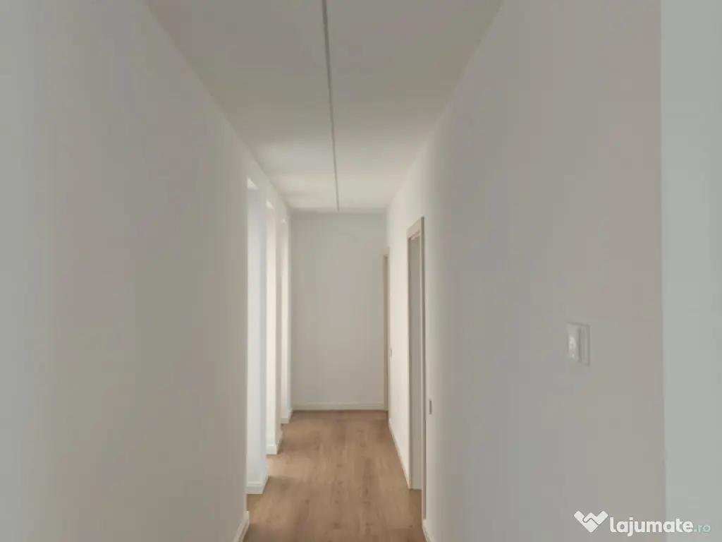 Casa lux 280mp teren 100 cartier Tineretului Sura Mica 