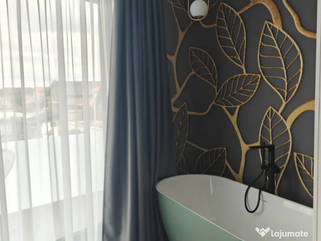 Casa lux 280mp teren 100 cartier Tineretului Sura Mica 