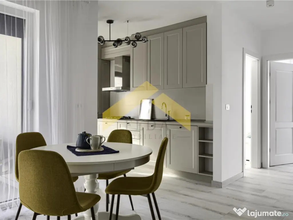 Apartament 3 camere de inchiriat Adora Park