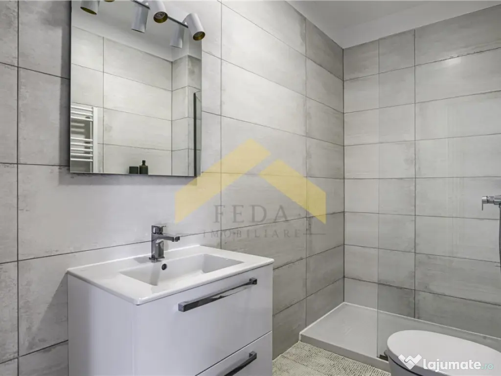 Apartament 3 camere de inchiriat Adora Park