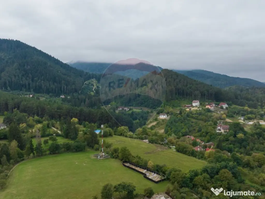 Proiect autorizat (AC) pentru constructia a 2 vile indivi... 