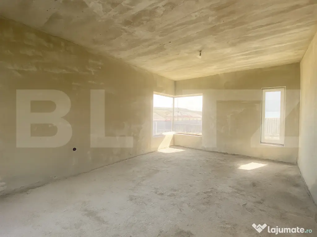 Casa individuala 150 mp utili, teren 700 mp, semifinisata ?? 