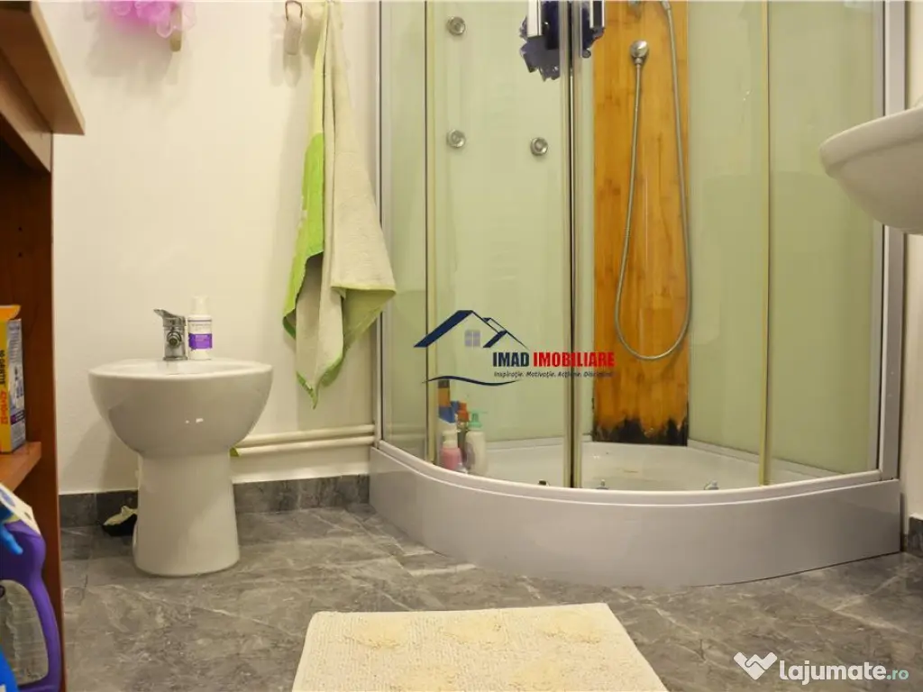 Casa de in Vacaresti, 7 km de Targoviste - spatiu generos, 