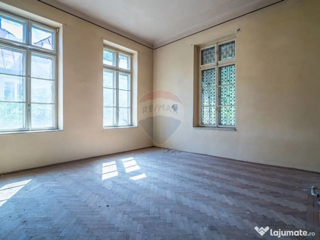 Oportunitate! Vila cu arhitectura spectaculoasa ultracent...