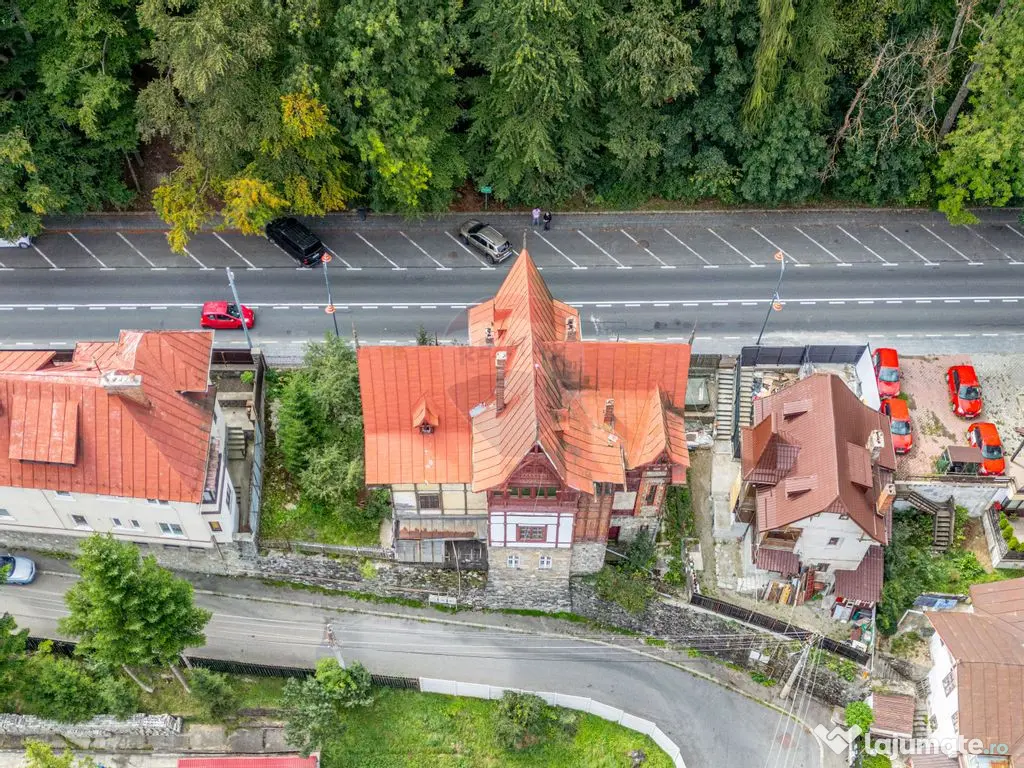Oportunitate! Vila cu arhitectura spectaculoasa ultracent...