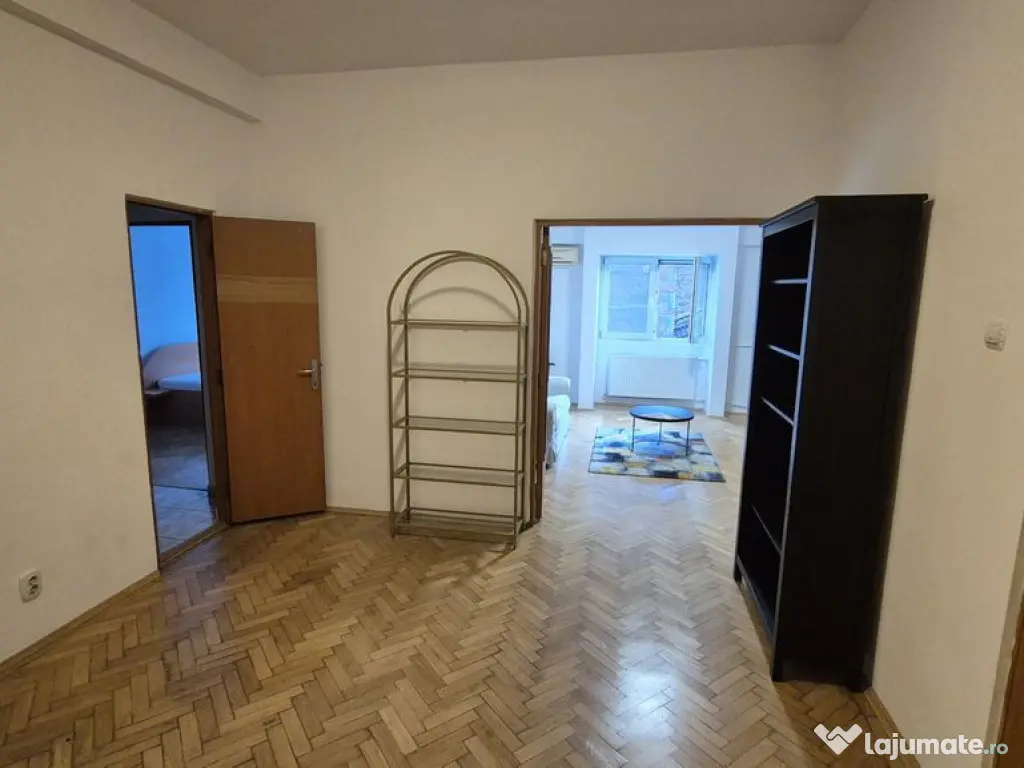 Apartament cu 3 camere 76,61 mp - Universitate 