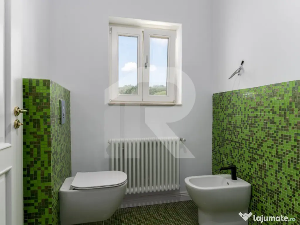 Vilă elegantă cu piscină și ieșire la Lac – Căciula? 