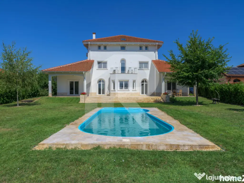 Vilă elegantă cu piscină și ieșire la Lac – Căciula?