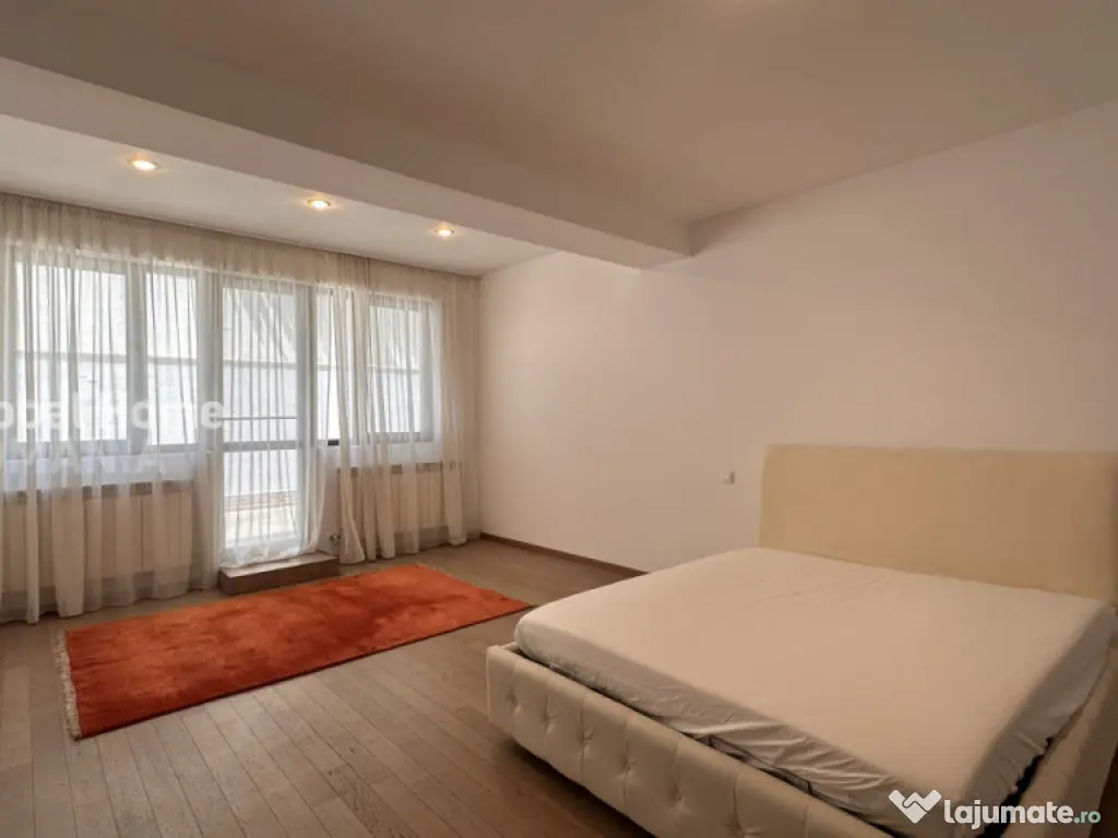 Duplex cu 4 Camere | 262 mp utili | Parcare Inclusă