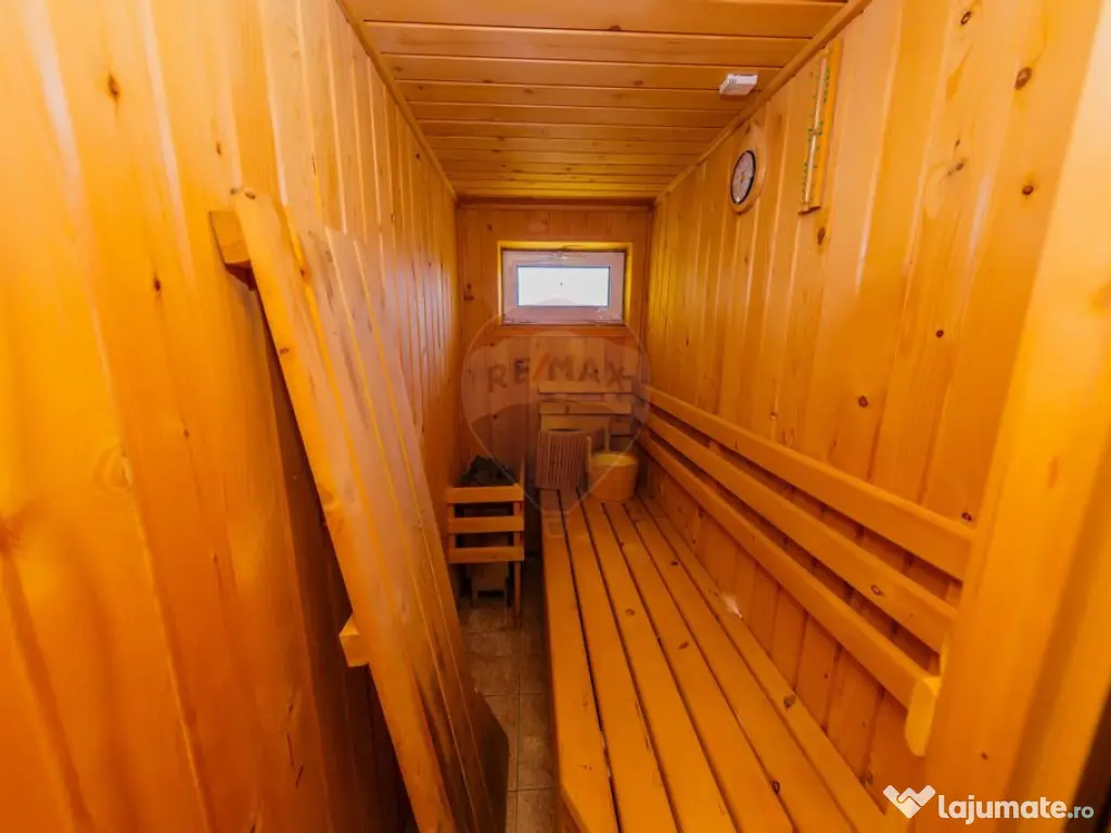 Vilă cu 5 camere de închiriat 