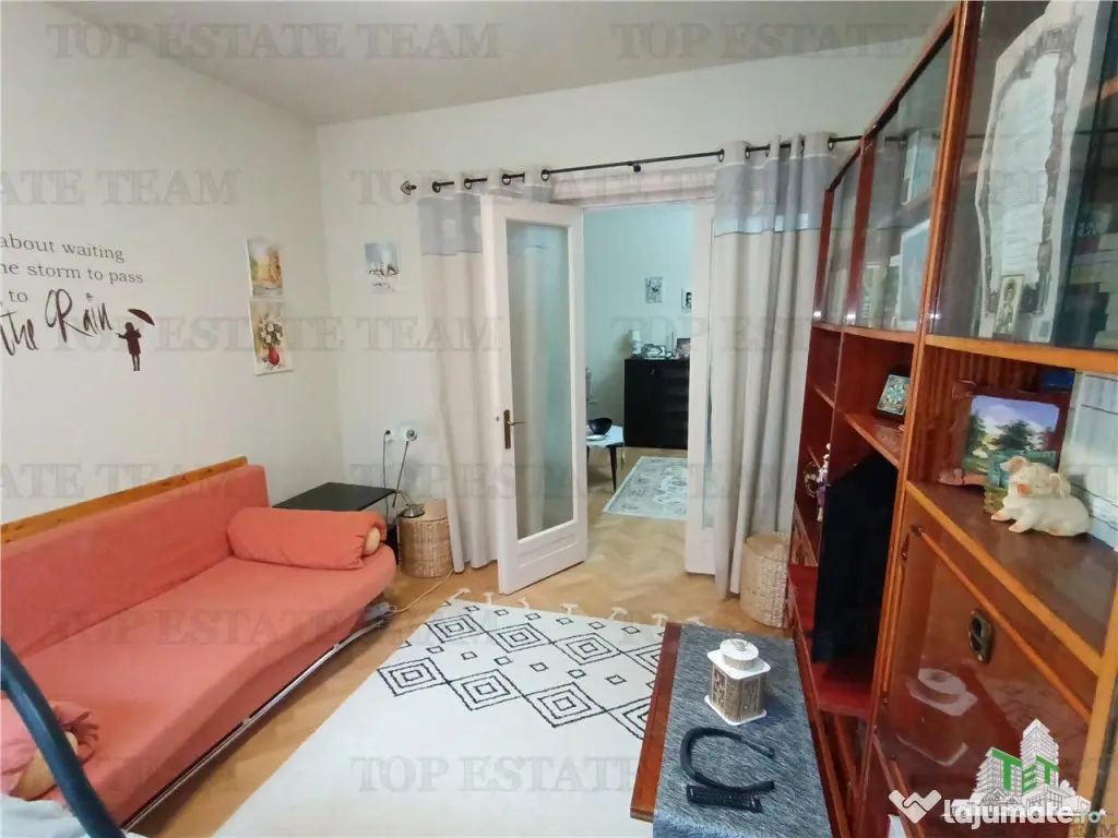 Apartament superb cu 4 camere, stradal, fix in centrul Buzau 