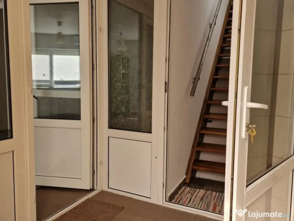 Zona Eroii Revolutiei Brancoveanu P+1+M sp comercial si 2... 