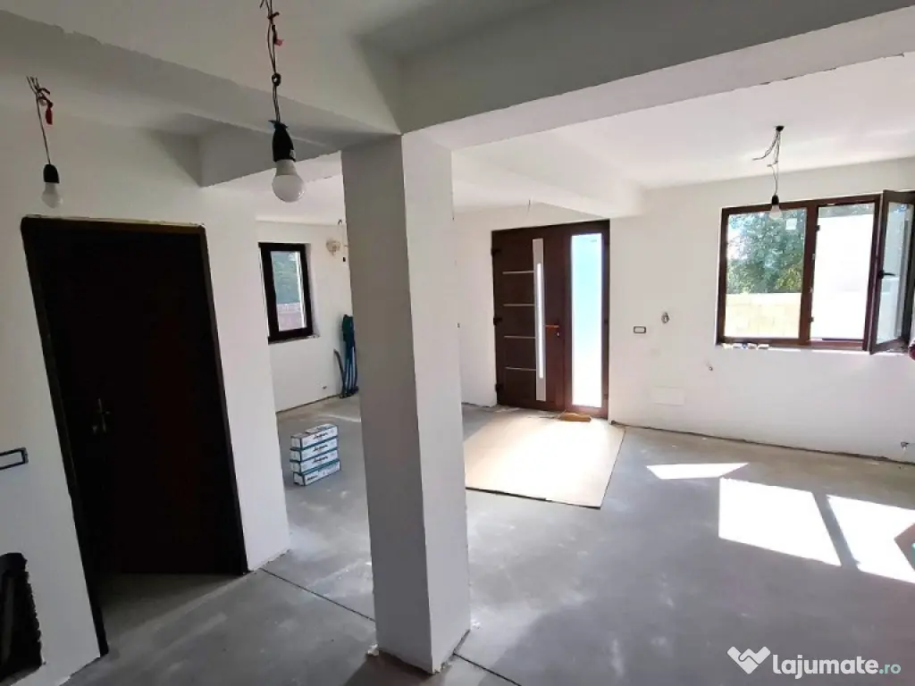 Duplex de vânzare Câmpineanca, la 2 km de Focșani