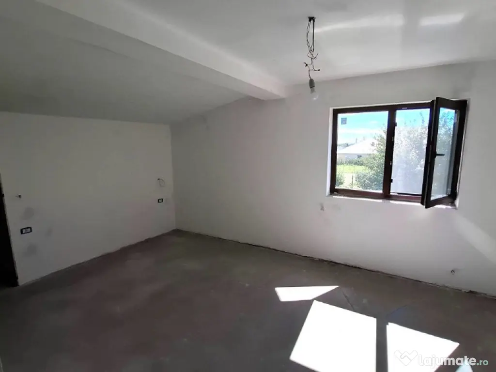 Duplex de vânzare Câmpineanca, la 2 km de Focșani