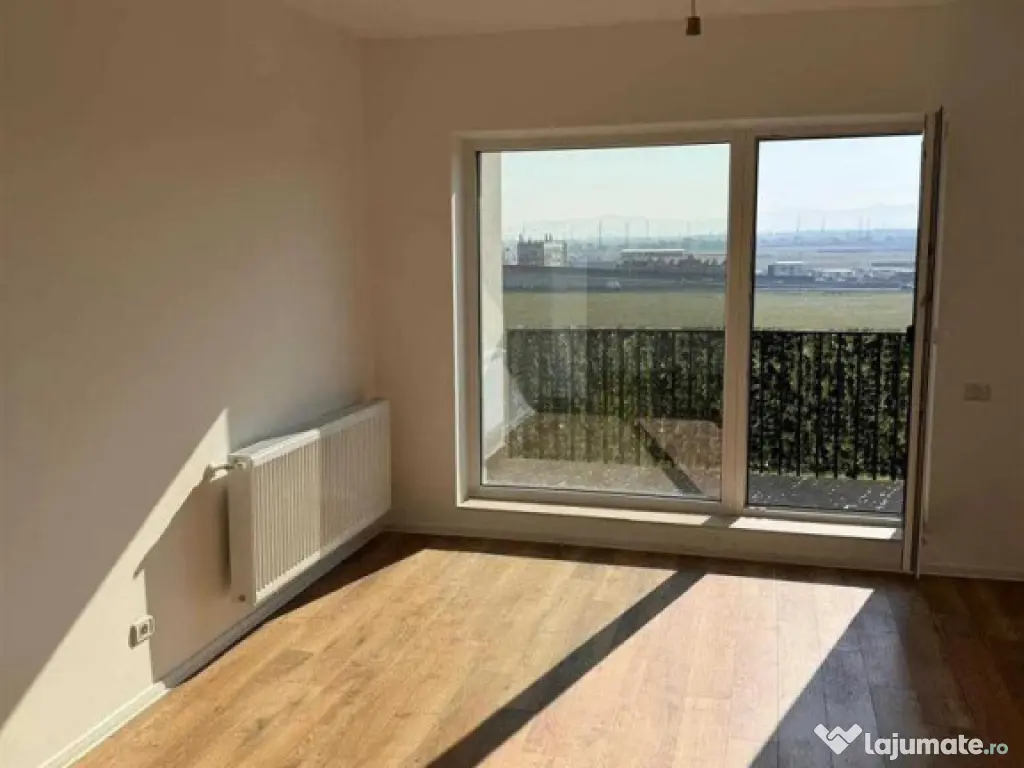 Apartament cu 2 camere,decomandat - zona Tractorul
