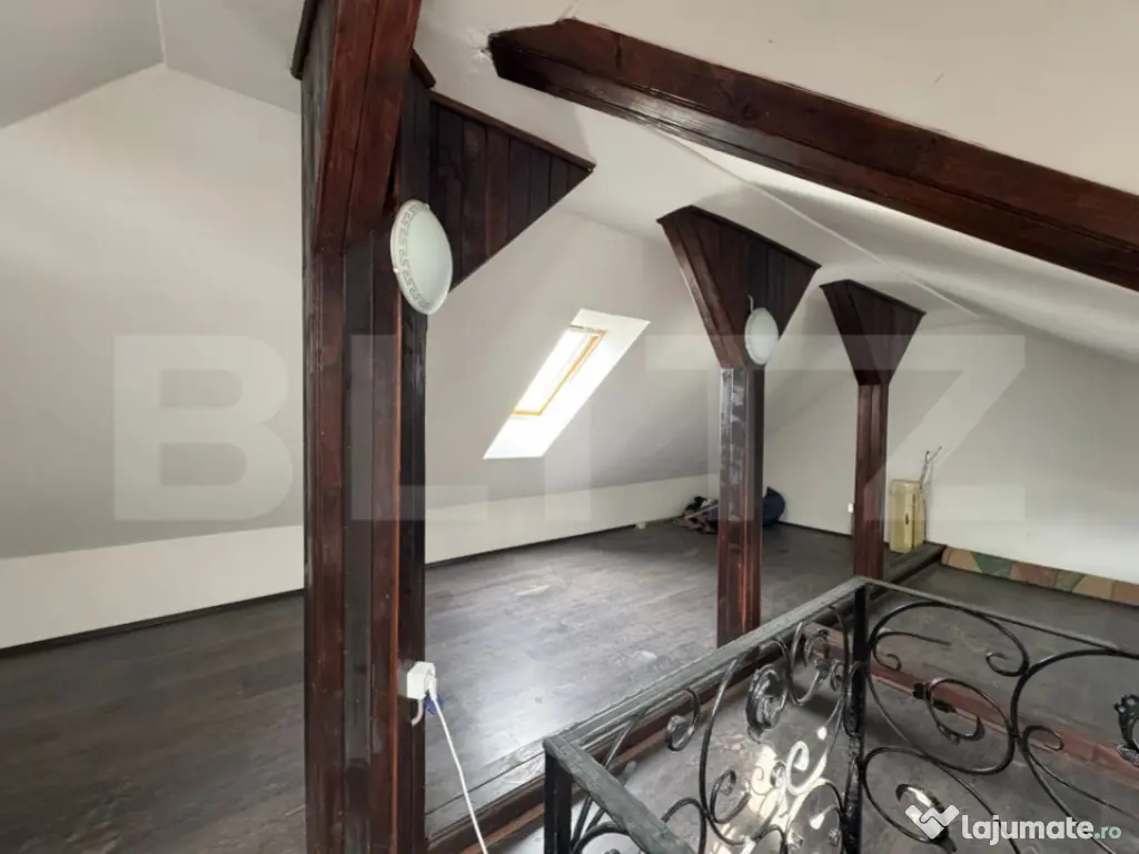 Casa pe 4 nivele, 11 camere, 366mp utili, zona Bucium