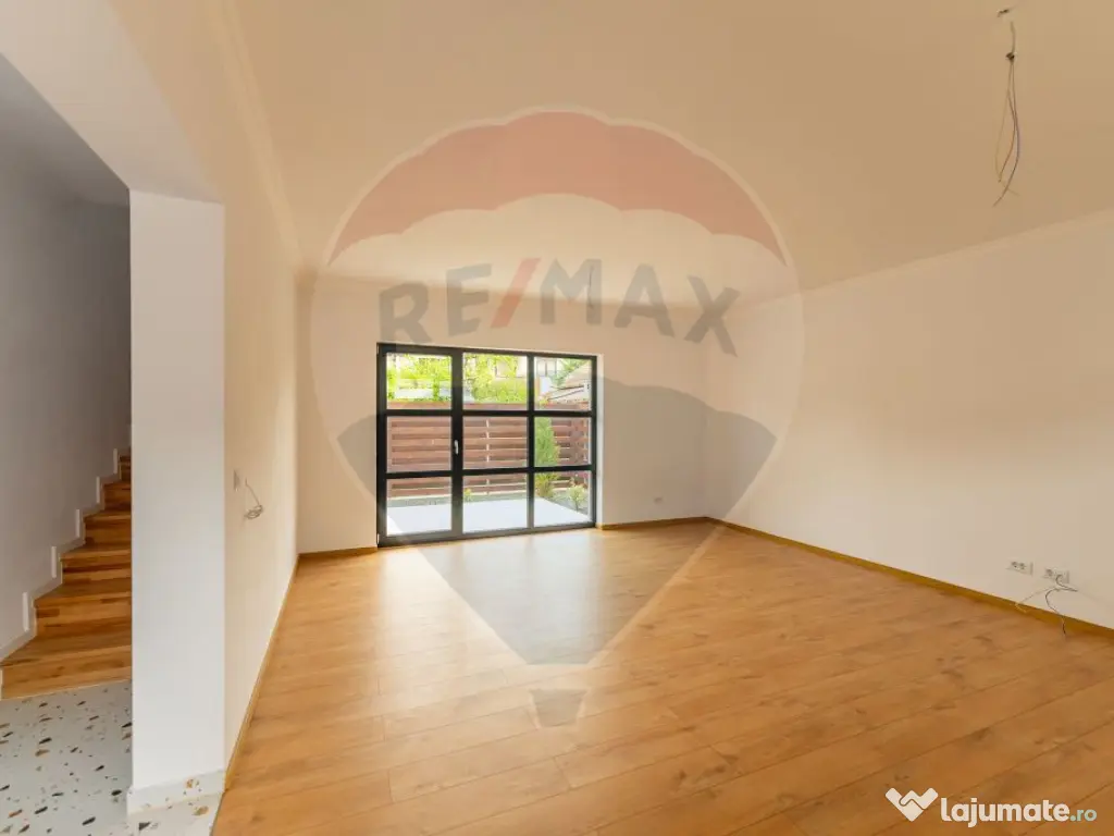 Casă elegantă și spațioasă – în complex privat, z... 