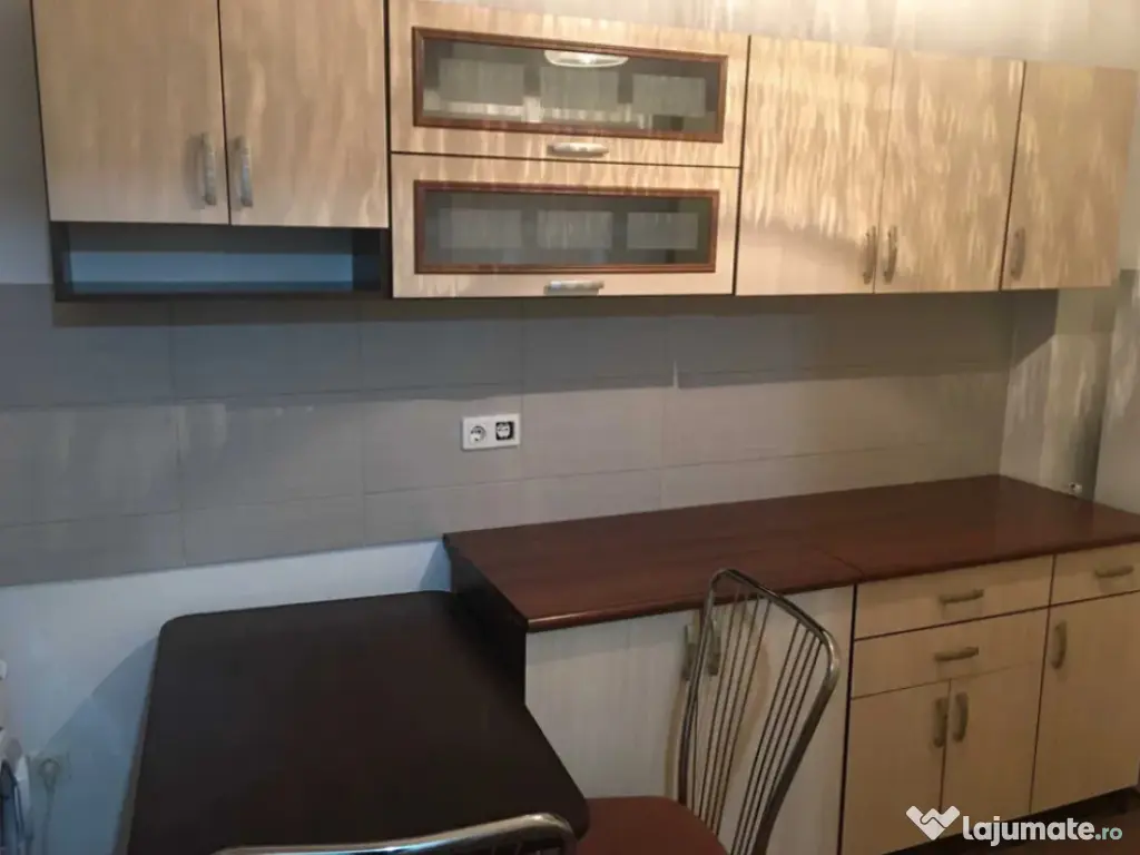 Garsoniera decomandat - zona Avantgarden