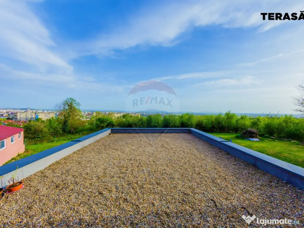 Casă de poveste cu panorama deosebita 