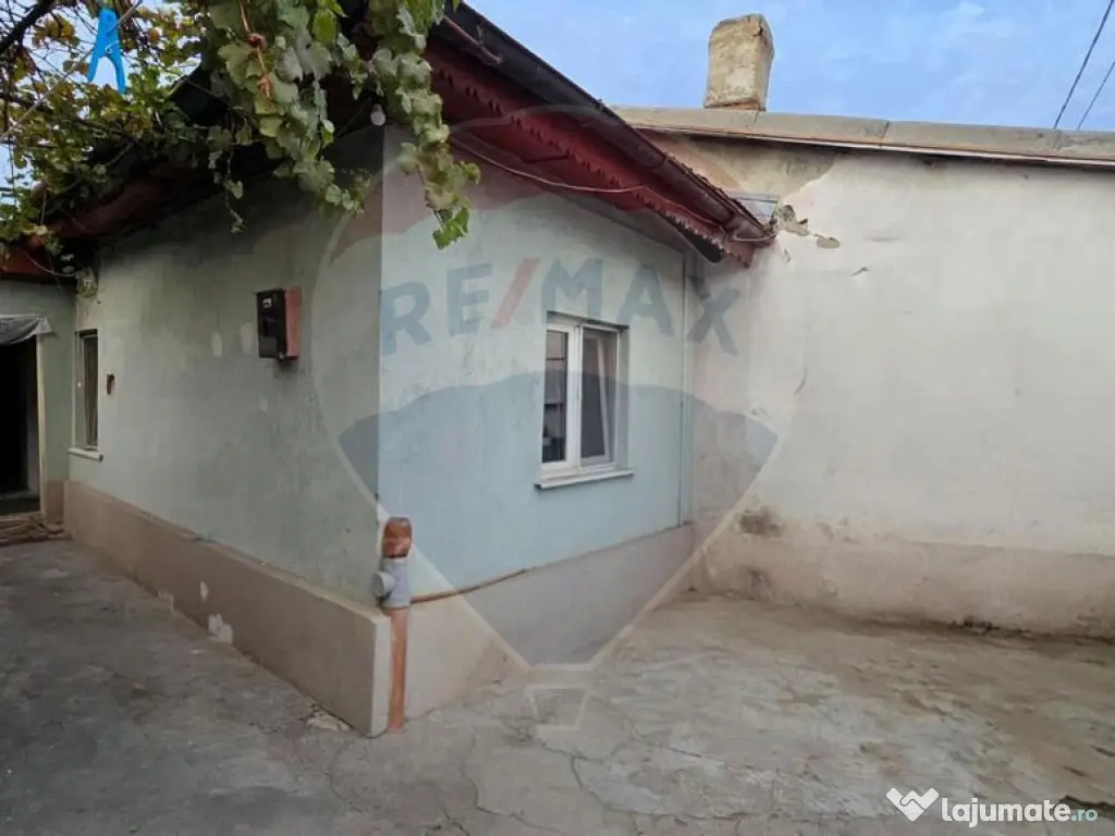 Casă de vânzare în zona Tei Toboc