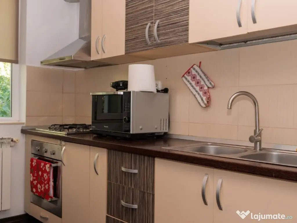 Apartament 2 camere - etajul 4 - str PACII 