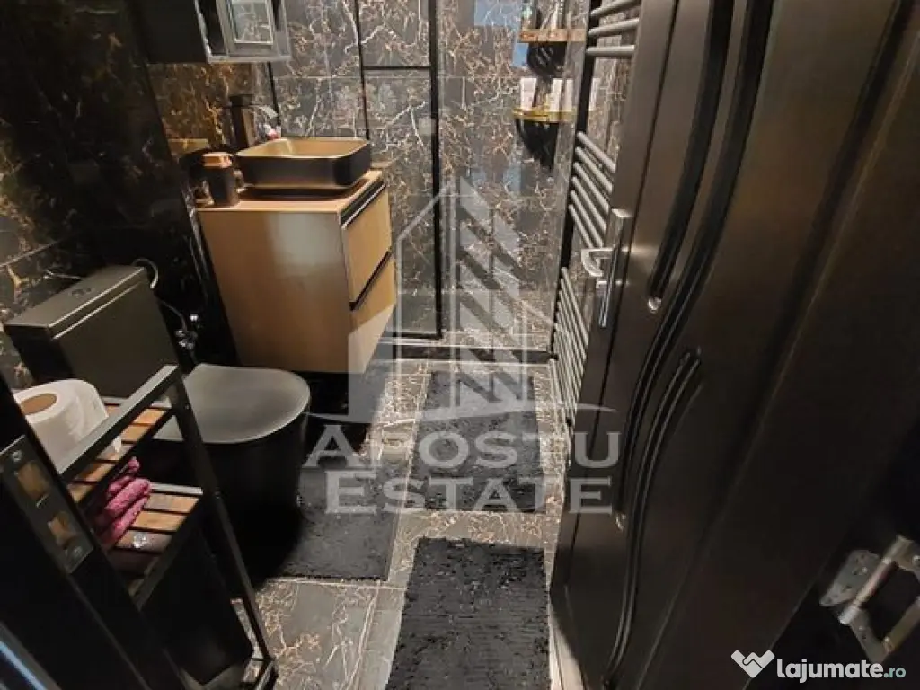 Apartament cu 2 camere, complet renovat, 2 balcoane, etaj... 