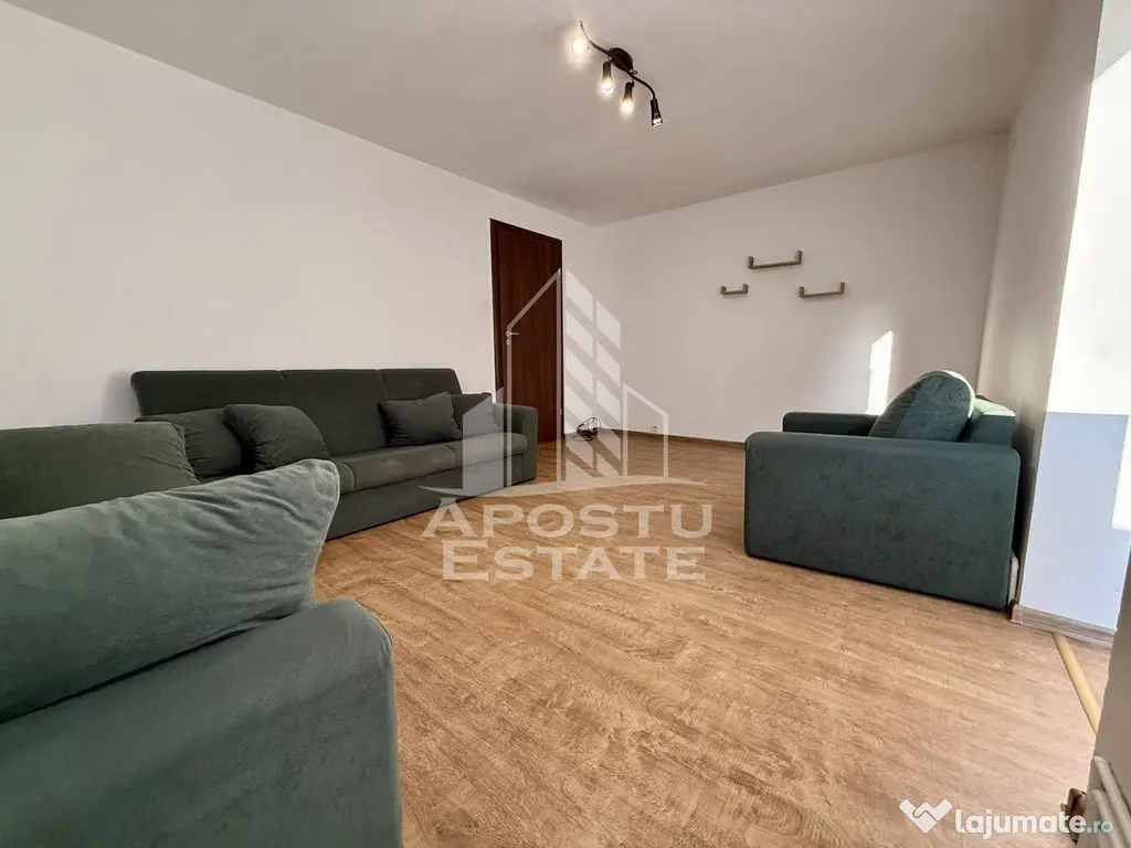 Apartament cu 3 camere, 2 bai, centrala proprie, zona Soa... 