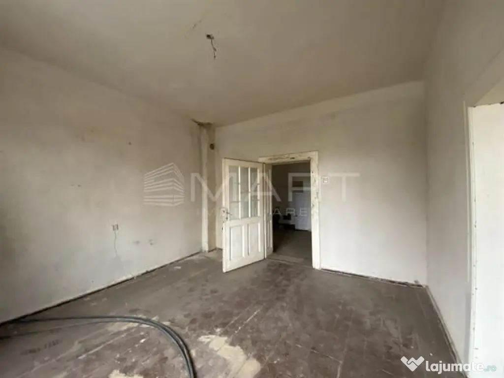 Apartament 5 camere la casa zona Turnisor