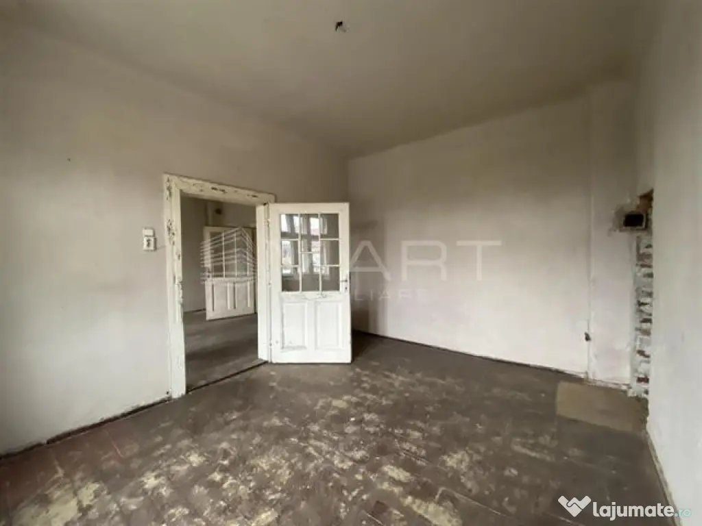 Apartament 5 camere la casa zona Turnisor