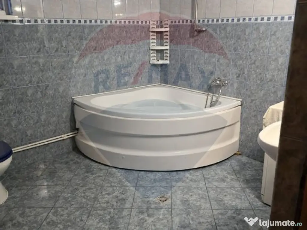 Casă / Vilă in Teis, Bals 