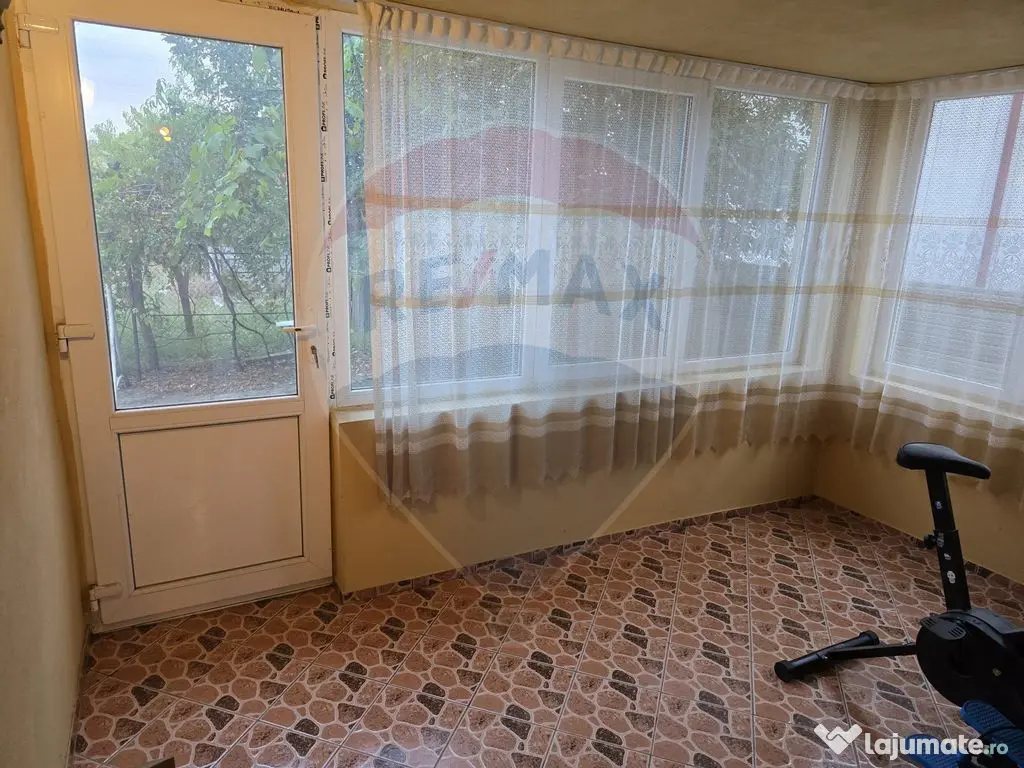 Casă / Vilă in Teis, Bals 