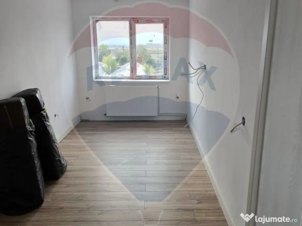 Apartament cu 2 camere de vânzare în zona Orasul de Jos 