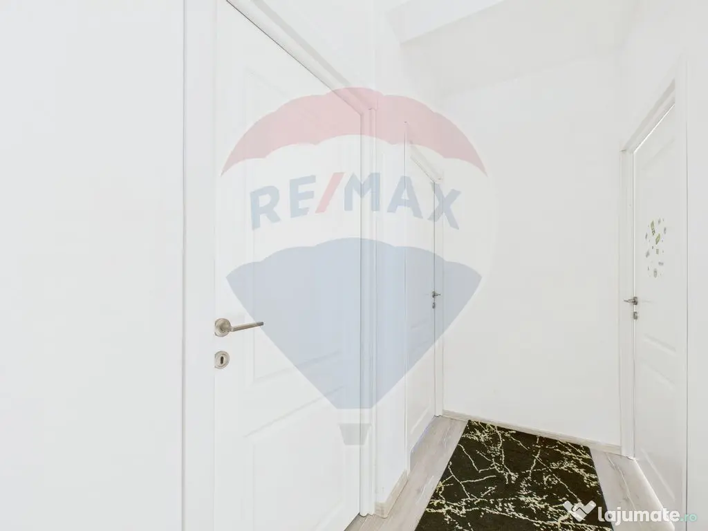 Duplex 85 mp utili, curte 200 mp – vedere la lac și p?...